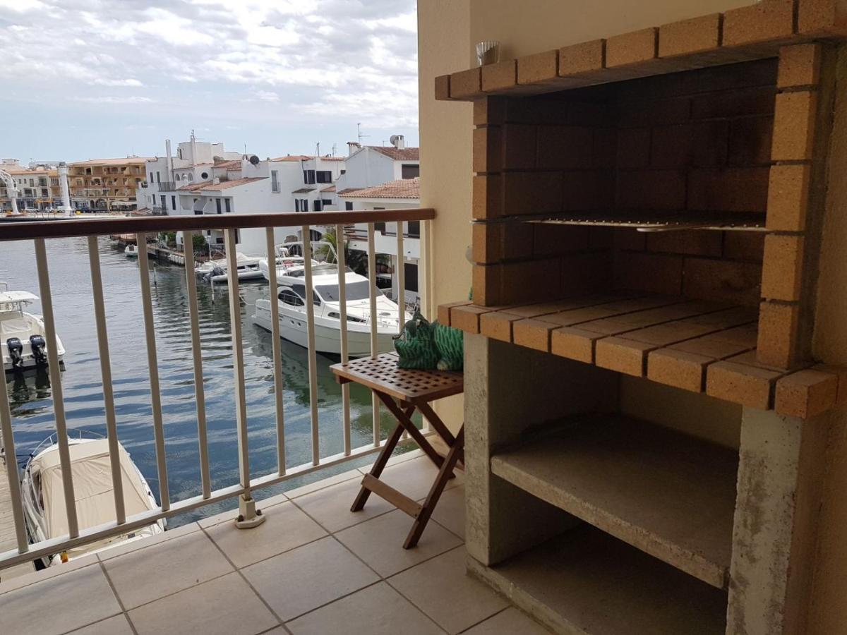 Magnifico Apartamento Junto Al Canal Principal. Empuriabrava Eksteriør bilde